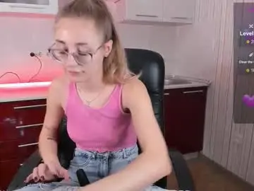 Chaturbate Adult Video Chat of livyybosom