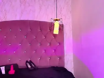 Chaturbate Free Live Porn of serenavelvet