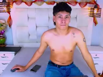 Chaturbate Free Porn Cam of 0_alejo