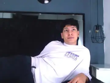 Chaturbate Live Porn of 0_alejo