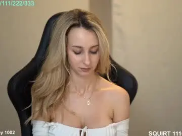 Chaturbate Live Sex Cam of _happymeal