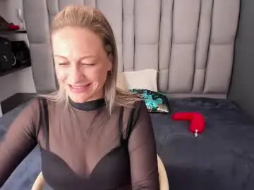 Chaturbate Sex Chat of charlot_milf