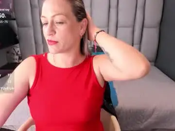 Chaturbate Sex Chat of charlot_milf