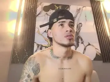 Chaturbate Adult Video Chat of davin_01