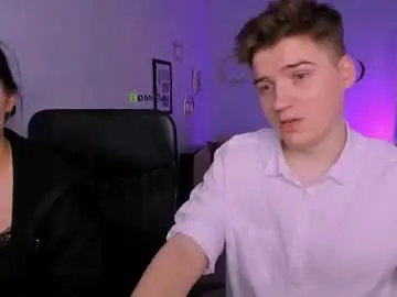 miki_nikki from chaturbate