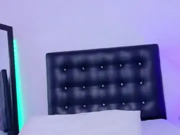 Chaturbate Sex Cam of skinny_hottie18