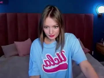 Chaturbate Adult Webcams of evelynpoole