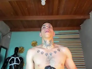 Chaturbate Live Sex Cam of jharol_cardona