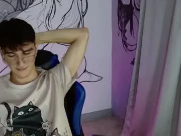 Chaturbate Private Sex Chat of naif_fummy1