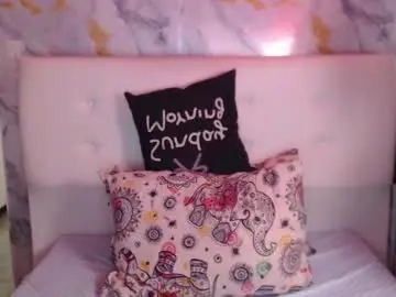 Chaturbate Live Porn of nicole_lewlls