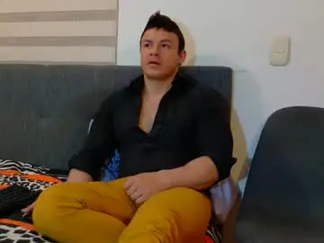 Chaturbate Best live sex cam show of paris_mark