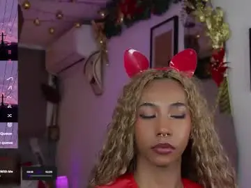 Chaturbate Live Sex Cam of wayuu_goddess