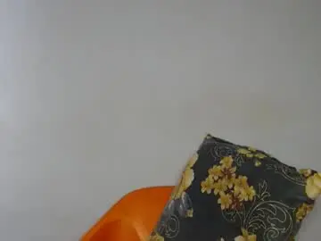 Chaturbate Free Porn Cam of dirtydesirebabe