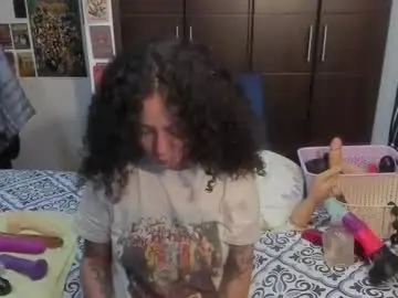 Chaturbate Live Sex of laura_anal_