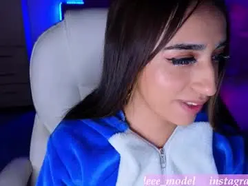 Chaturbate Adult Video Chat of nicole_edwards