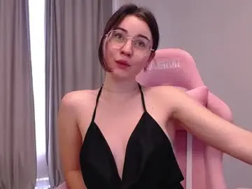 Chaturbate Live Sex of adriana_meow246