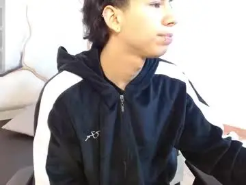 Chaturbate Sex Cam of kaelwolf_tay