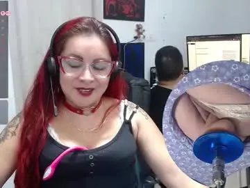 Chaturbate Free Porn Cam of leidycrstnch21