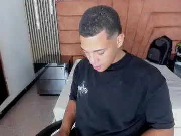 Chaturbate Watch Live Sex Cams of mathy_robert