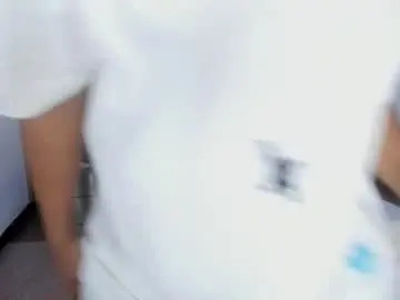 Chaturbate Free Live Porn of mathy_robert