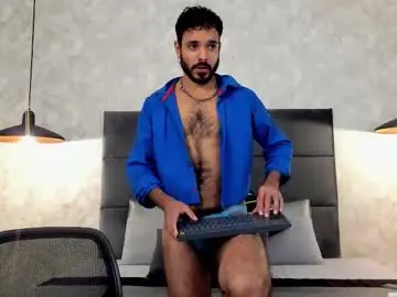 Chaturbate Live Sex Cam of miguelsanfrancisco