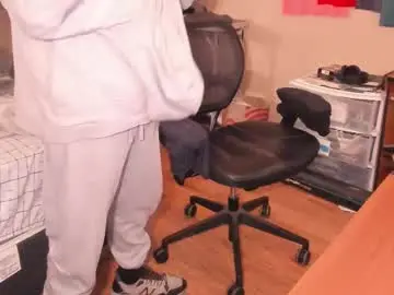 Chaturbate Adult Webcams of mrchuckdailyxxx