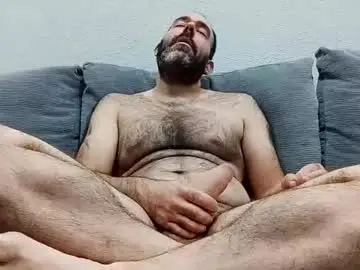 Chaturbate Live Porn of 22cmbigcockmilk