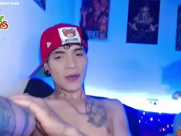 Chaturbate Sex Cam of alex_rockstar
