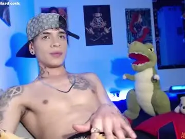 Chaturbate Live Porn of alex_rockstar