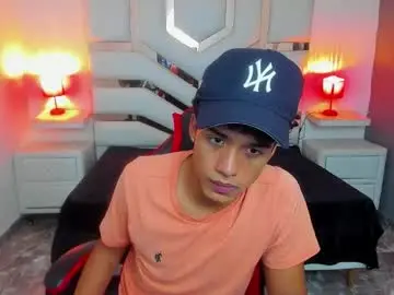 maxevanns from chaturbate