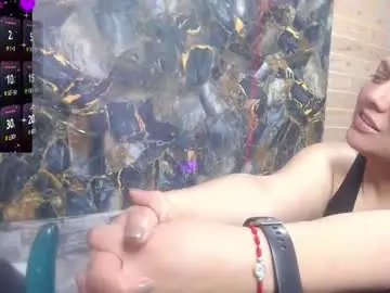 Chaturbate Live Sex of mia_pazzi