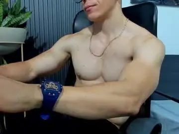 Chaturbate Nude Webcam of juliansexxx16