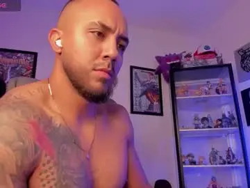 Chaturbate Adult Webcam of luck_spartans