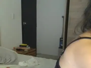 ross_bakerhot from chaturbate