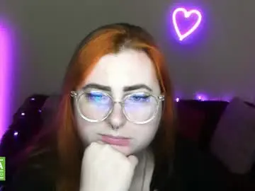 Chaturbate Live Sex of alicia_side_red