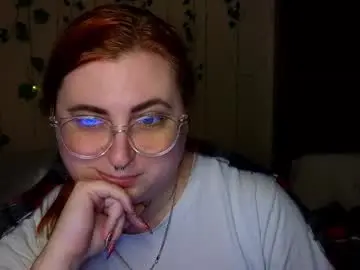 Chaturbate Best live sex cam show of alicia_side_red