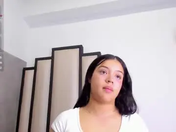 Chaturbate Live Sex Cam of avi_winklar