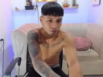 Chaturbate Adult Video Chat of carlos_shelvy