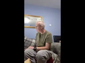 Chaturbate Live Sex Cam of friendlydave528793