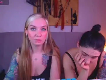 Chaturbate Free Porn Cam of carrie_moonshine