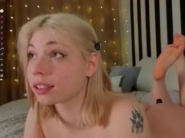 Chaturbate Best live sex cam show of falinegelling