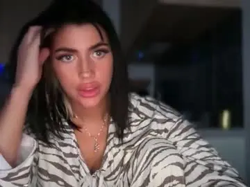 Chaturbate Free Live Porn of marakuia054