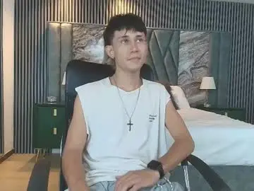 Chaturbate Live Sex of michaeel_blue