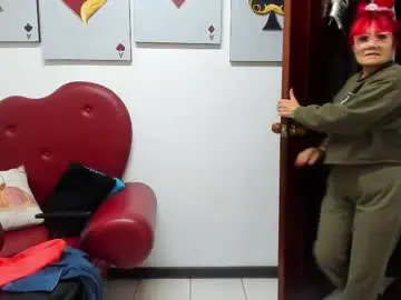 Chaturbate Live Sex Cam of salomee_diazz