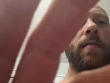 Chaturbate Sex Cam of handylong88