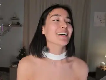 Chaturbate Live Sex of lora_lifelover