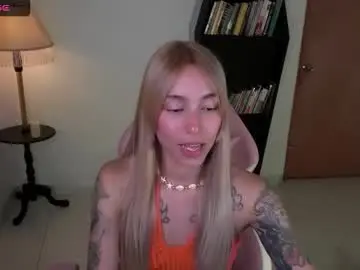 saucy_jenn1 from chaturbate