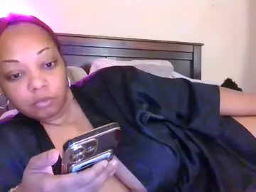 Chaturbate Adult Video Chat of brownroundrenee