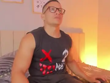 Chaturbate Live Sex of curly_and_muscle