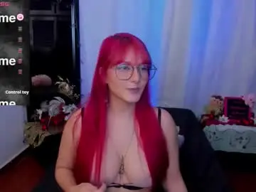 Chaturbate Nude Webcam of dafnemoon_1